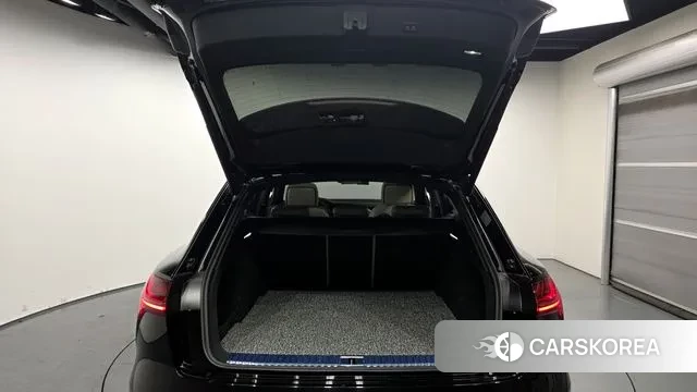 Audi e-Tron id 3787984 из Кореи 11