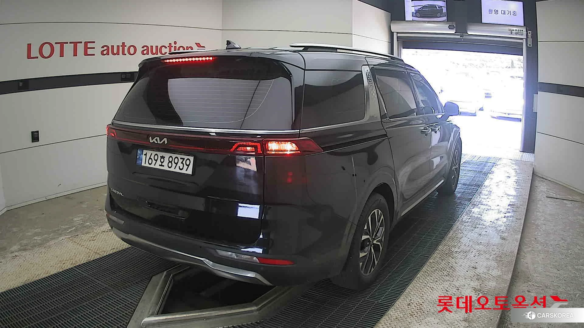 Kia Carnival id 4289596 из Кореи 11