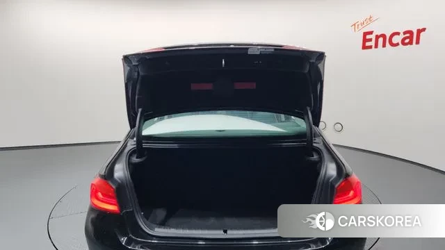 BMW 5 Series (G30) id 3303085 из Кореи 11