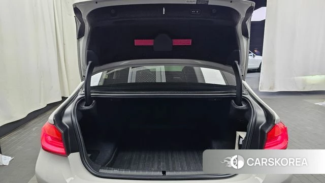 BMW 5 Series (G30) id 4390363 из Кореи 11