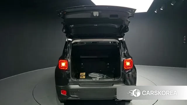 Jeep Renegade id 3269106 из Кореи 11