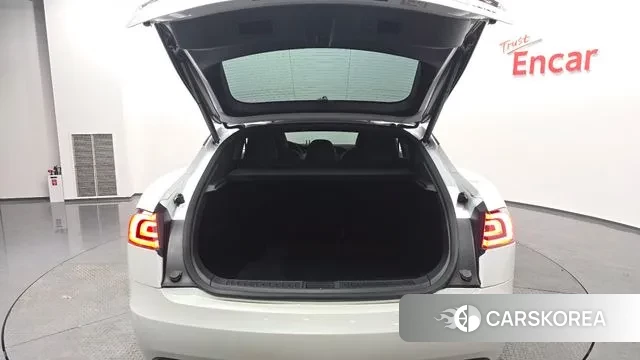 Tesla Model S id 3708968 из Кореи 11