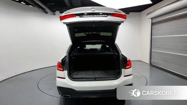 BMW 6 Series GT (G32) id 2901303 из Кореи 11