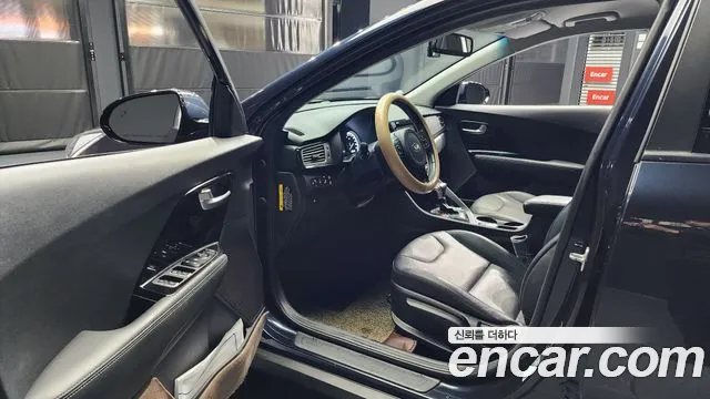 Kia Niro id 2603018 из Кореи 11