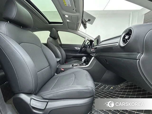Kia K3 id 4258301 из Китая 11