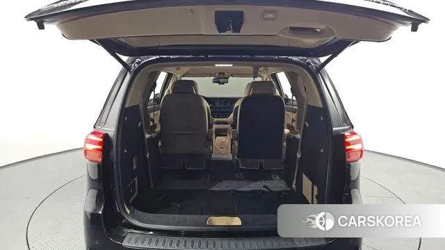 Kia The New Carnival id 3460100 из Кореи 11