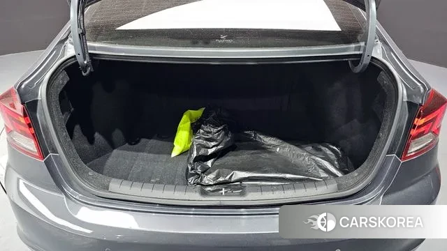 Hyundai The New Avante AD id 3772905 из Кореи 11