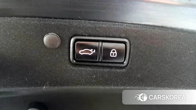 Hyundai The New Grandeur IG id 3592632 из Кореи 11