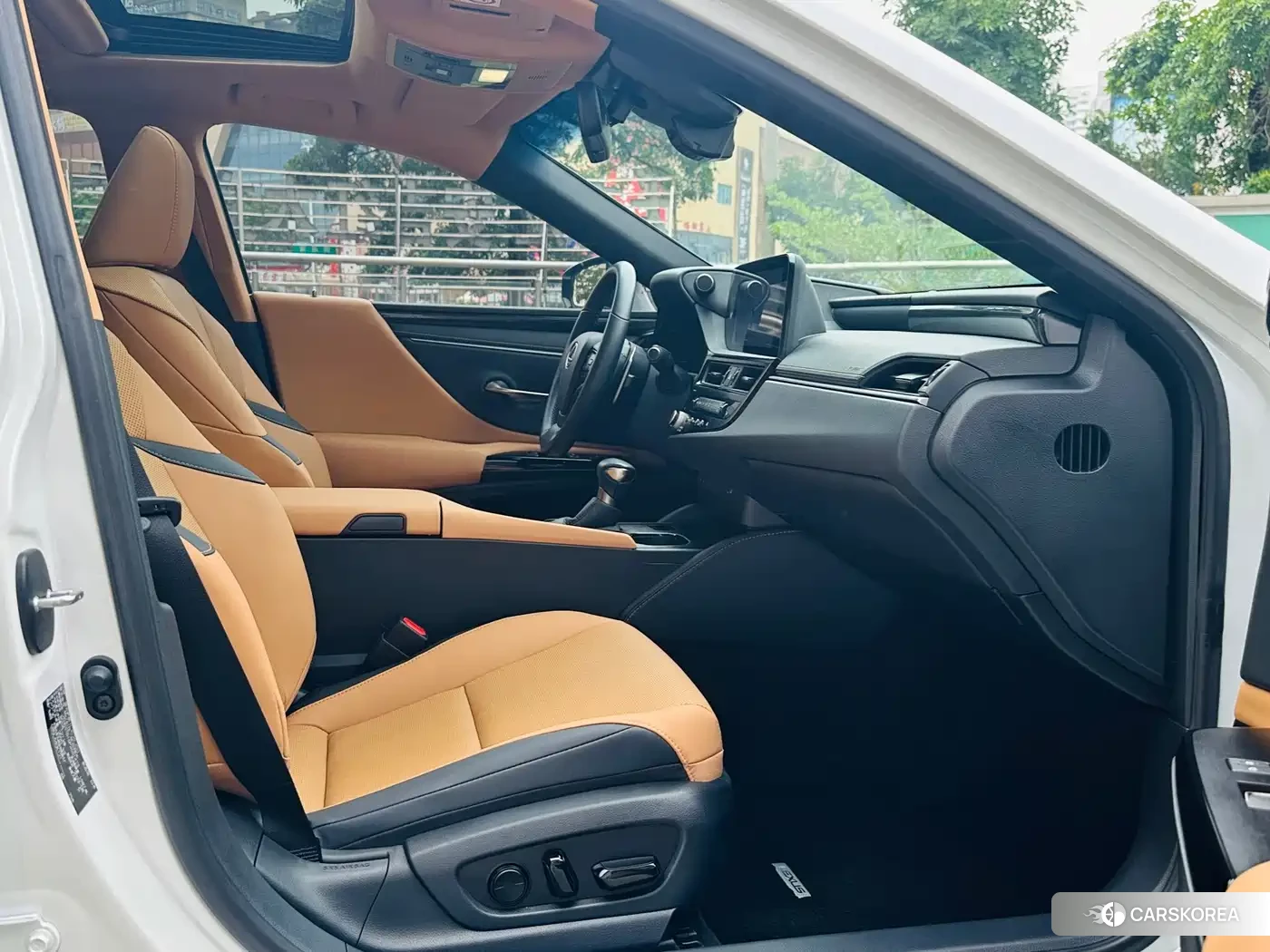 Lexus ES id 4654585 из Китая 11