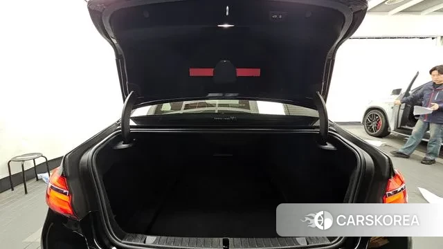 BMW 7 Series (G11) id 3417995 из Кореи 11