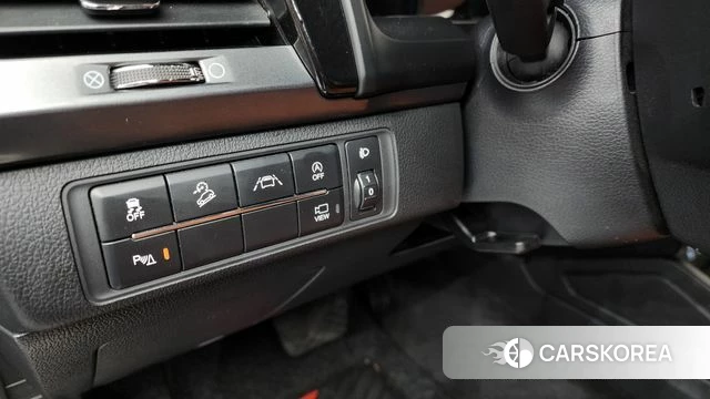 Ssangyong The New Rexton Sports Cannes id 4383043 из Кореи 11