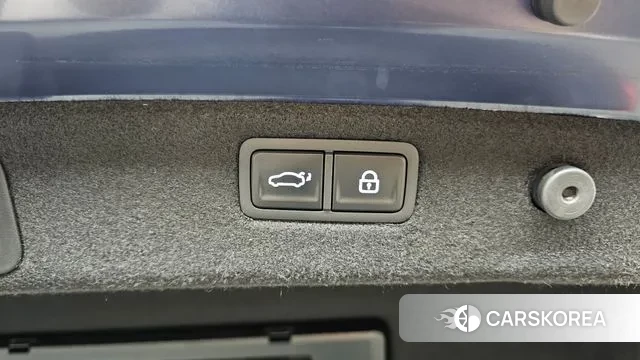 Genesis The New G70 id 3663875 из Кореи 11