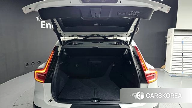 Volvo XC40 id 3853381 из Кореи 11