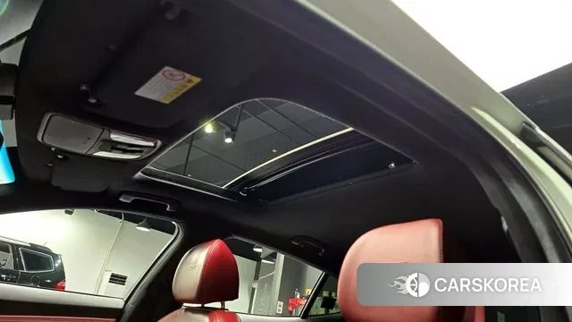 Kia Stinger id 3772542 из Кореи 11