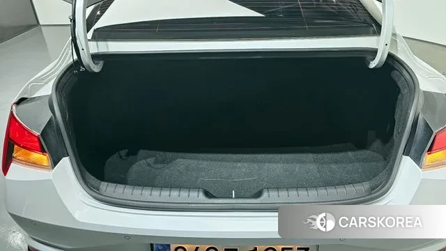 Hyundai Avante (CN7) id 3655983 из Кореи 11