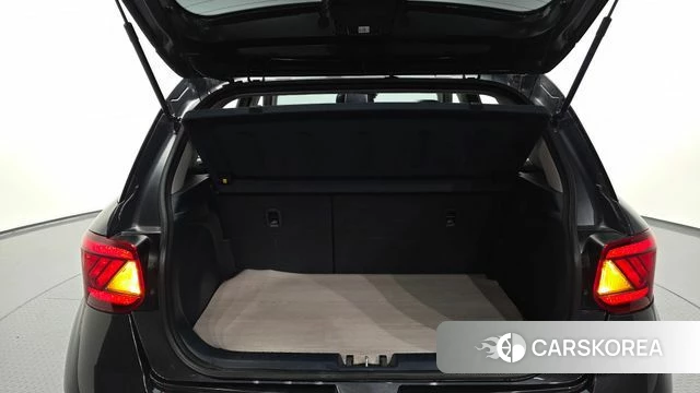 Hyundai Venue id 3964376 из Кореи 11