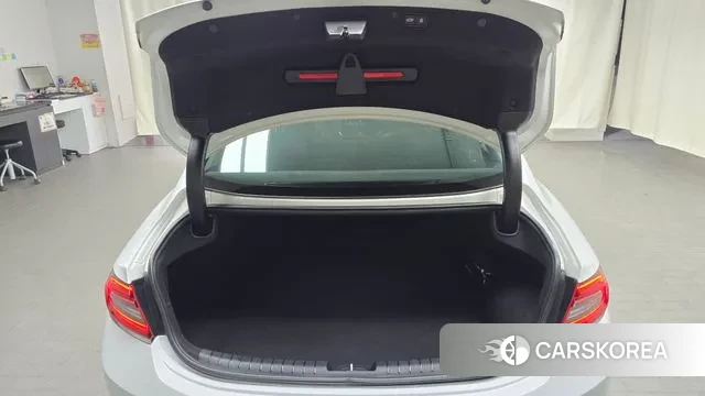 Hyundai Grandeur IG Hybrid id 3418195 из Кореи 11