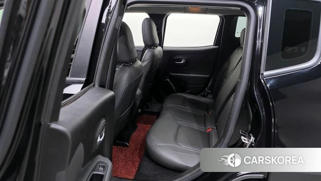 Jeep Renegade id 3834479 из Кореи 11