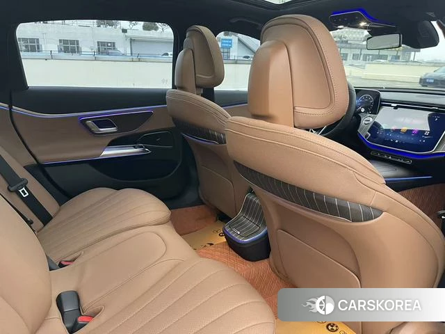 Mercedes-Benz E-class id 4257613 из Китая 11