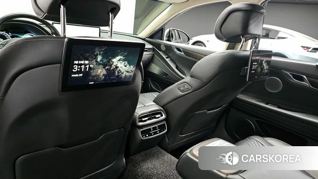 Genesis G80 (RG3) id 3828329 из Кореи 11