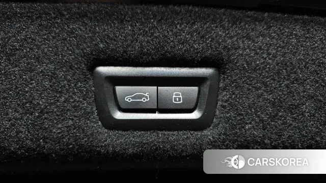 BMW 7 Series (G70) id 3731302 из Кореи 11