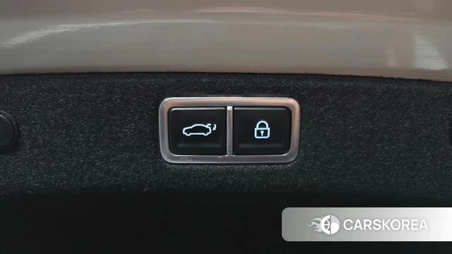 Hyundai Grandeur (GN7) id 3838925 из Кореи 11