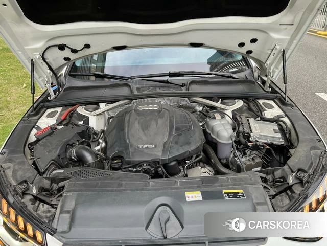 Audi A4L id 4227868 из Китая 11
