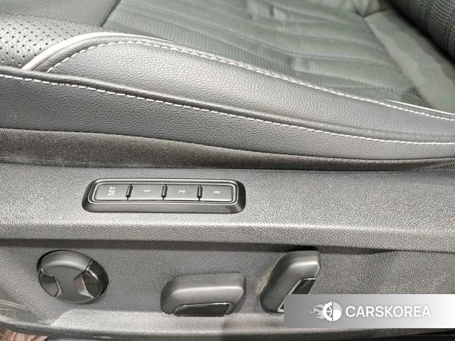 Volkswagen Passat id 4261288 из Китая 11