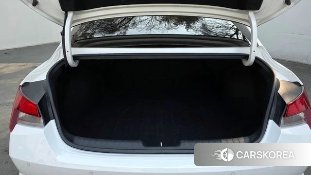 Hyundai Avante Hybrid (CN7) id 3799425 из Кореи 11