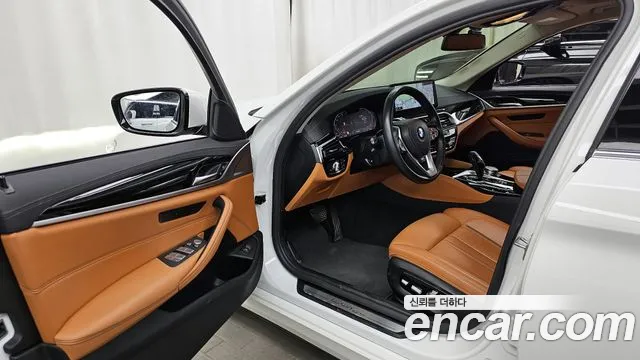 BMW 5 Series (G30) id 2680885 из Кореи 11