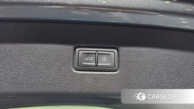 Audi Q7 (4M) id 3389915 из Кореи 11