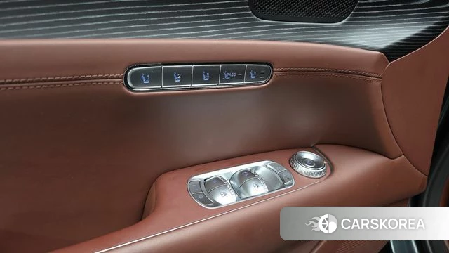 Genesis G90 (RS4) id 4475221 из Кореи 11