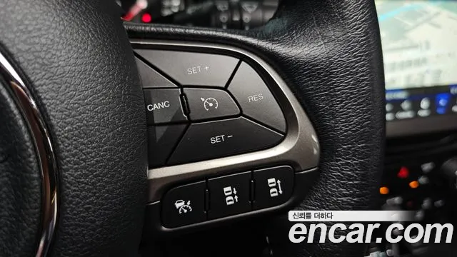 Jeep Renegade id 2854574 из Кореи 11