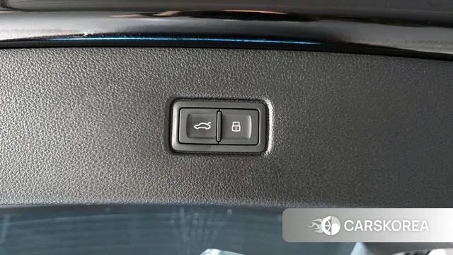 Audi Q7 (4M) id 2915853 из Кореи 11