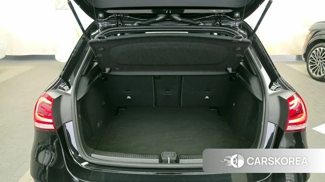 Mercedes-Benz A-Class W177 id 3860569 из Кореи 11