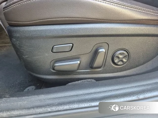 Hyundai Grandeur IG Hybrid id 3599010 из Кореи 11