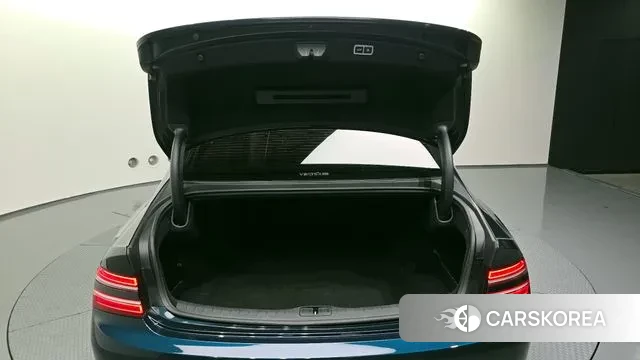 Genesis G80 (RG3) id 3065398 из Кореи 11