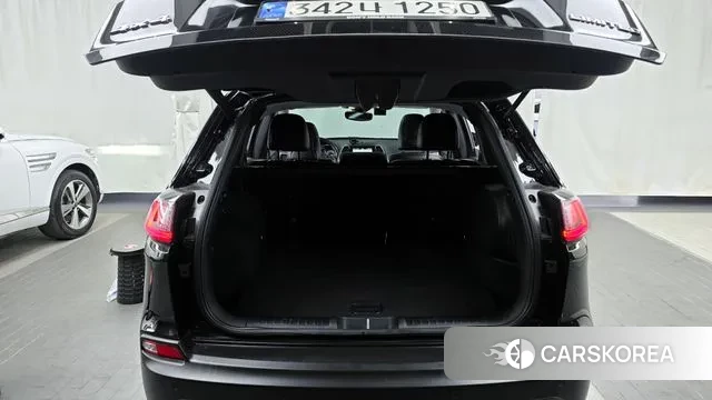 Jeep Cherokee (KL) id 3438541 из Кореи 11