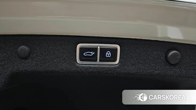 Hyundai Grandeur Hybrid (GN7) id 3963879 из Кореи 11