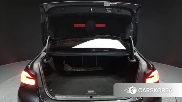 BMW 5 Series (G30) id 3335943 из Кореи 11