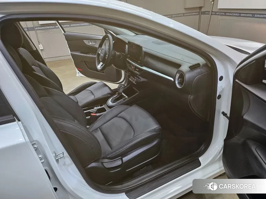 Kia The New K3 2nd generation id 1243231 из Кореи 11