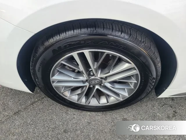 Hyundai Grandeur IG id 3647251 из Кореи 11