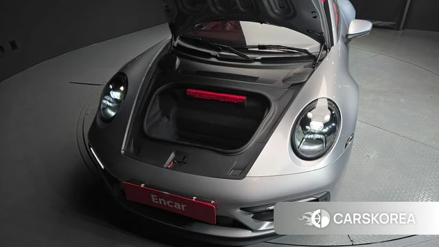Porsche 911(992) id 4608021 из Кореи 11