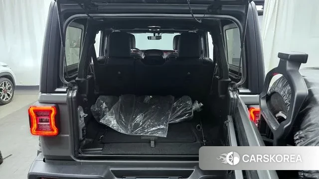 Jeep Wrangler (JL) id 3696782 из Кореи 11