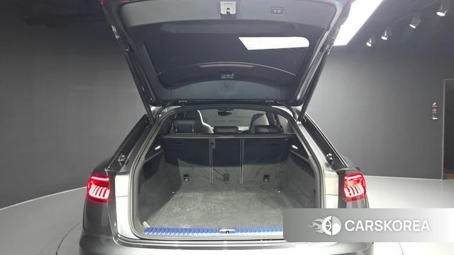 Audi Q8 (4M) id 4457464 из Кореи 11