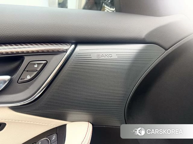 Cadillac CT5 id 3927134 из Китая 11