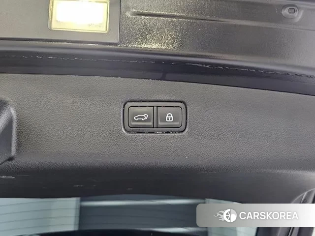 Genesis GV70 id 3686131 из Кореи 11