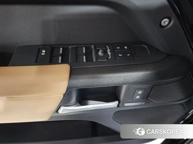 Land Rover Defender (L663) id 3590397 из Кореи 11