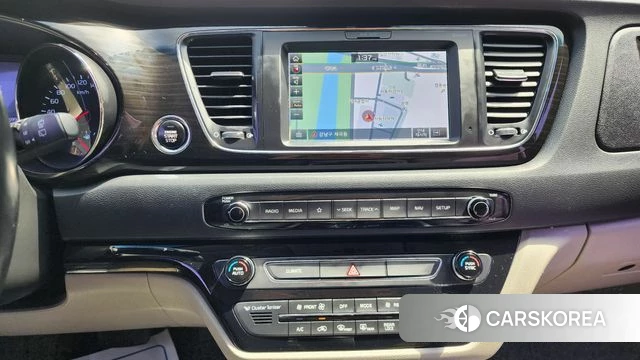 Kia The New Carnival id 4203888 из Кореи 11