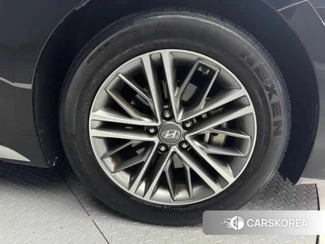 Hyundai Grandeur IG id 3005044 из Кореи 11